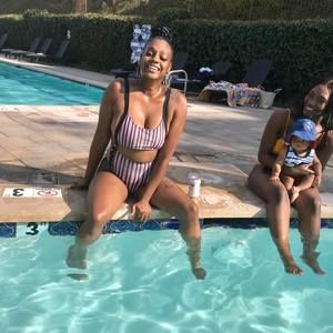 Meet your Posher, Cynthia